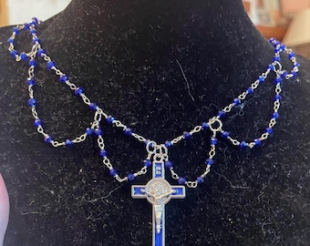 Looping St. Benedict crucifix necklace - royal blue beading - silver tone