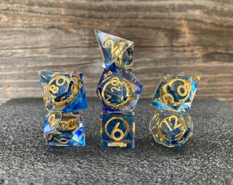 One Ring Dice - blauwe of rode DnD-dobbelstenenset voor het spelen van Dungeons and Dragons
