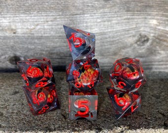 Blood Red Dragon Eye Liquid Core floating DnD Sharp Edge Dice Set