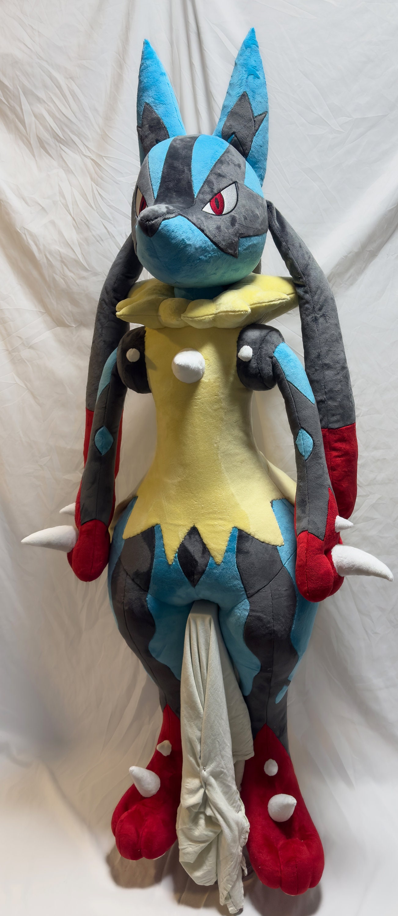 ポケモン、メガルカリオぬいぐるみ 高さ約170cm。 - Etsy 日本