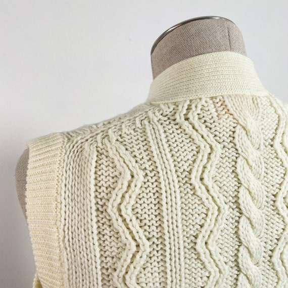 Vintage 1960's Sweater Vest - image 6