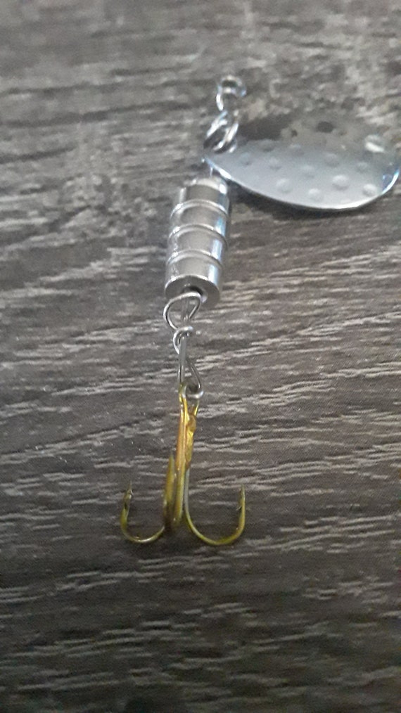 Silver Inline Fishing Spinner With Scale Texture Blade 