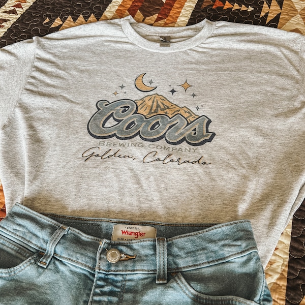 Coors Shirt Women, Western Shirts for Women, Rodeo TShirt Bestsellers, Country Concert Outfit Ideas, Coors Light Shirt Woman