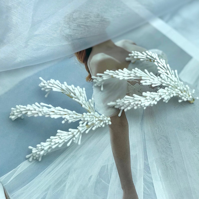 日本最大の White Hair Clip 2022年のクリスマス Bridal Wedding Minimalist Hai Accessories