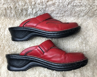 Red leather clogs mules size EU 39