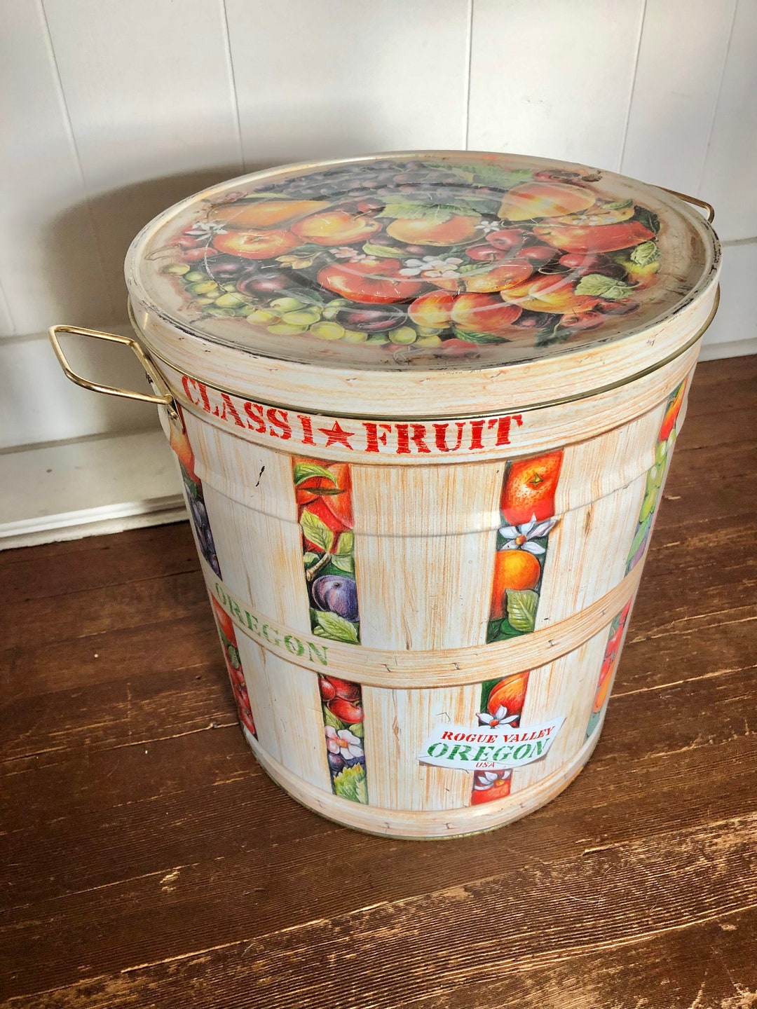 Vintage Large Tin Can With Cover Metal Storage Bin Retro Tin Container