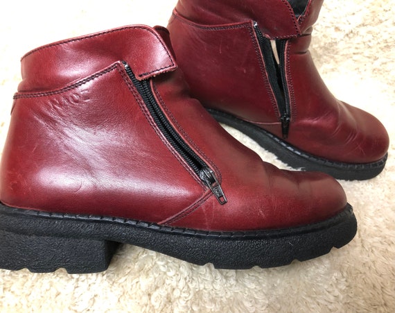 Flat hotsell leather bootie