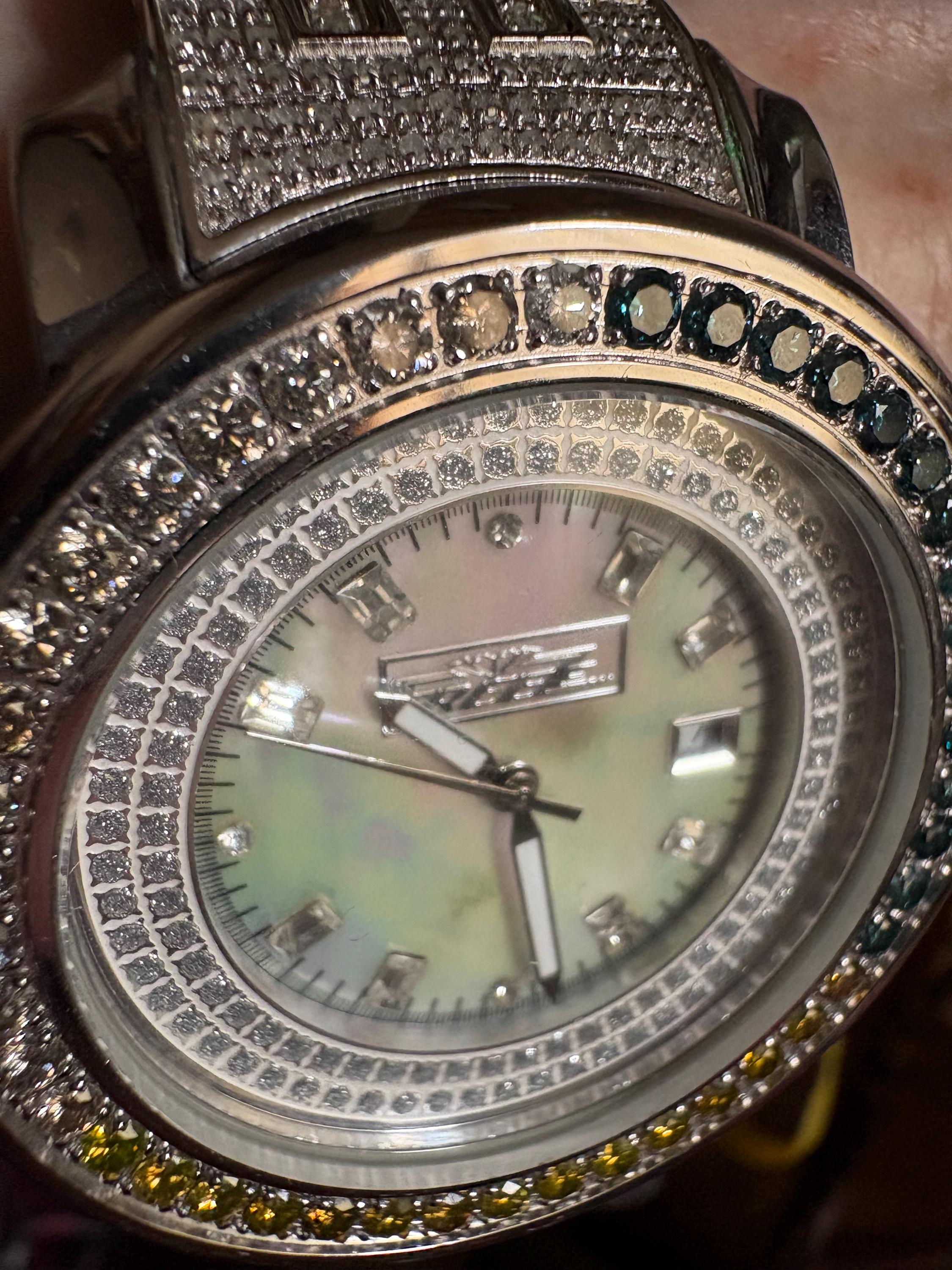 00s Freeze 5 Ct Diamond Tricolor Wristwatch With AIG  display picture 1