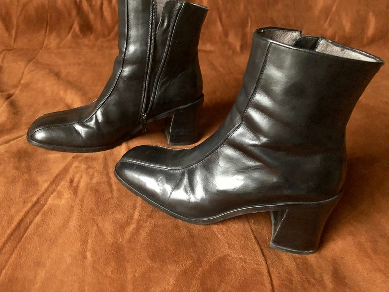 Vintage Black Leather Square Toe Chunky Heel Slouchy Zip up Ankle Boots