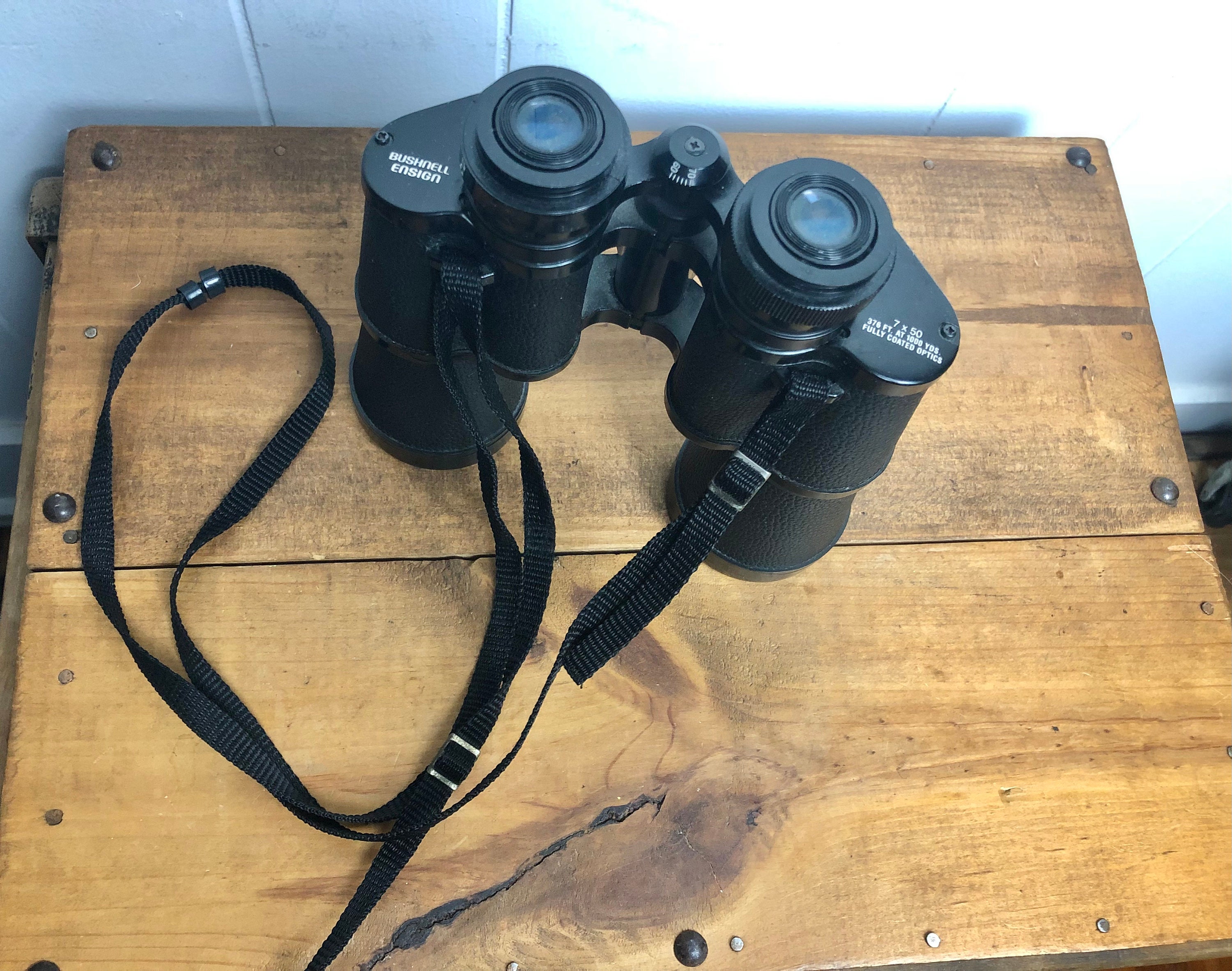 マジンブー】 Bushnell Vintage Insta Focus Bushnell Ensign