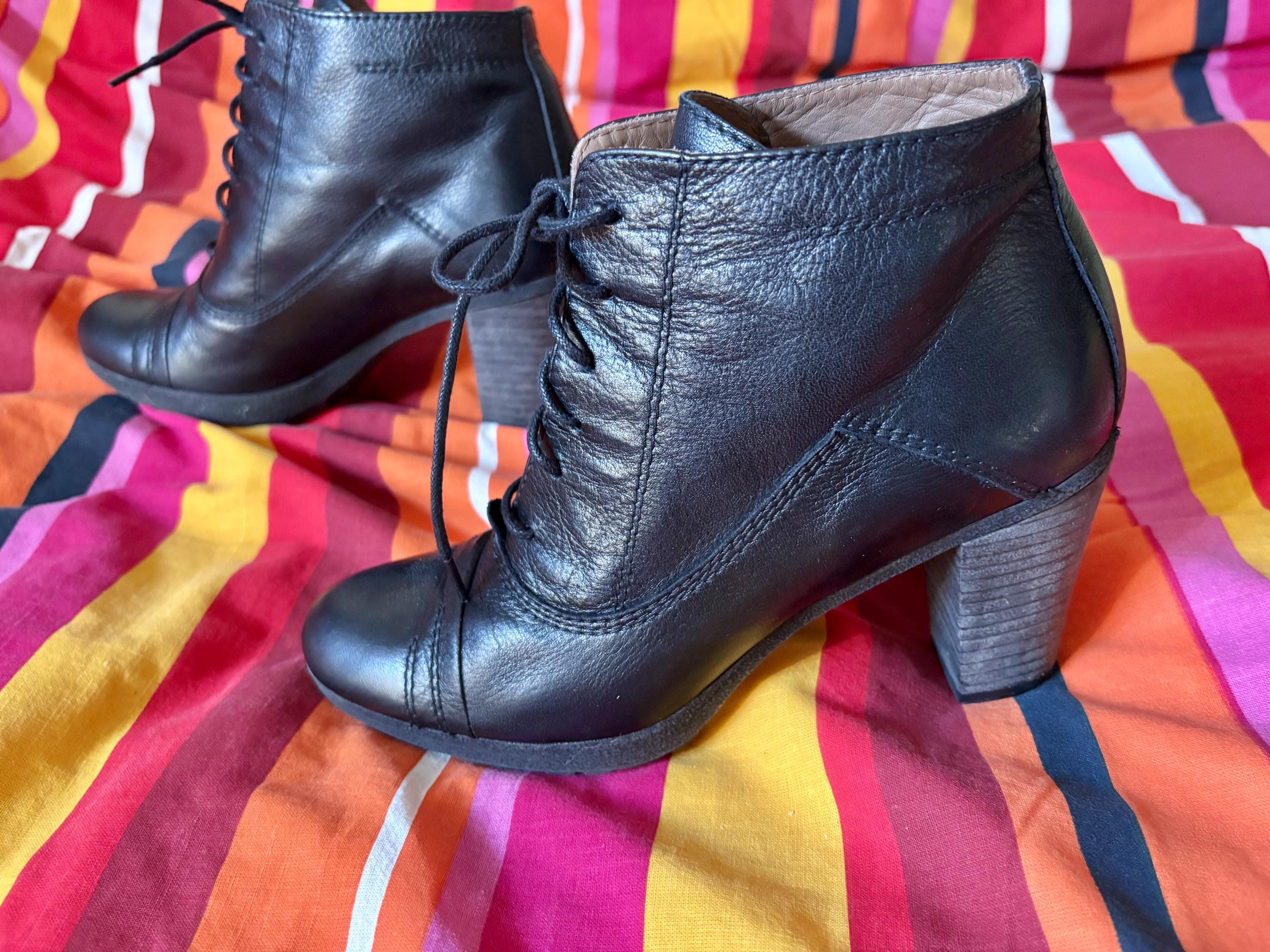 Lace up ankle boots - Main Image