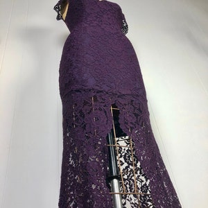 Plum lace evening gown short sleeve dress size 2
