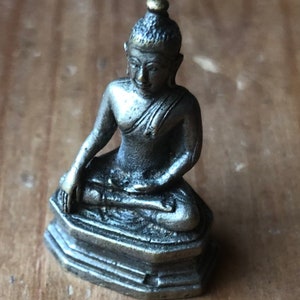 Brass miniature altar Shri Buddha statue figurine small Zen meditation travel portable pocket Buddha Deity