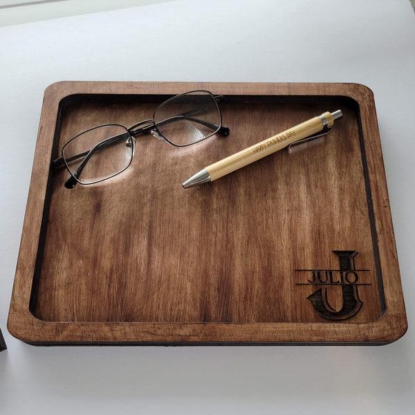 Personalized wooden valet tray, catchall tray, Dad tray, Coin tray, Gifts for Him, Fathers Day, Desk Organizer