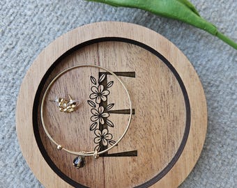 Personalized Wooden Trinket Tray, Trinket Dish, Catchall tray, Women tray, Jewelry tray, Gifts for Her, Gifts for Mom, Monogram
