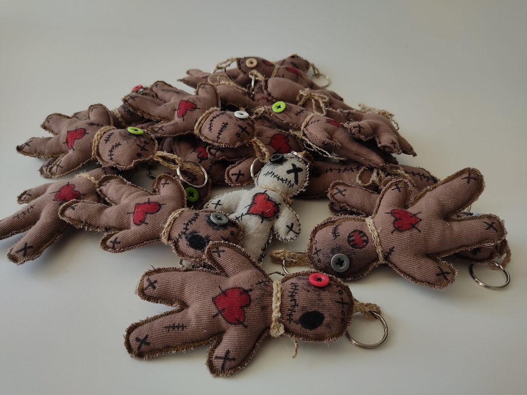 ECHTE VOODOO POP / Haïtiaanse Voodoo Doll / Originele Voodoo Doll 1pc -  Handgemaakte Voodoo Doll of Voodoo Doll Sleutelhanger 1 pc- Random - Etsy  ..., image size:1080x810