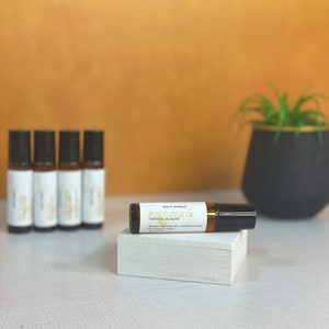 Moisture rich, scented cuticle and nail oil. Repairing and nourishing oil for beautiful cuticles and nails.