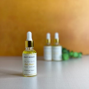 All natural, plant based foot moisturize oil softens dry cracked feet and heels and great for foot nail care. Foot massage oil.