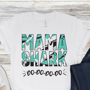 Mama Shark Shirt,Cute Mommy Shark,Mama Shark Gift,Mothers Day Shirt,Baby Shower Gifts,Pregnancy Announcement,New Mom Gift,Maternity Gift