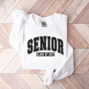 Camiseta de graduación de último año 2027, Camiseta de graduación de último año de la clase de 2027, Camiseta de graduación de último año, Camiseta de último año de secundaria 2027, Camiseta de último año femenina 2027, Camiseta de graduación 2027 imagen 14