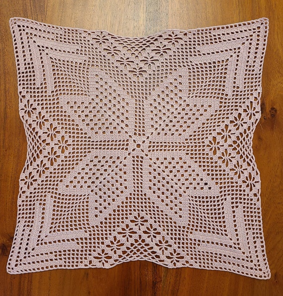 4 Centrini Uncinetto In Cotone Kilofly – Sottopiatto Tovaglietta 50x50 Cm – Beige Fatto A Mano – Decorazione Floreale Per Tavola E Mobili