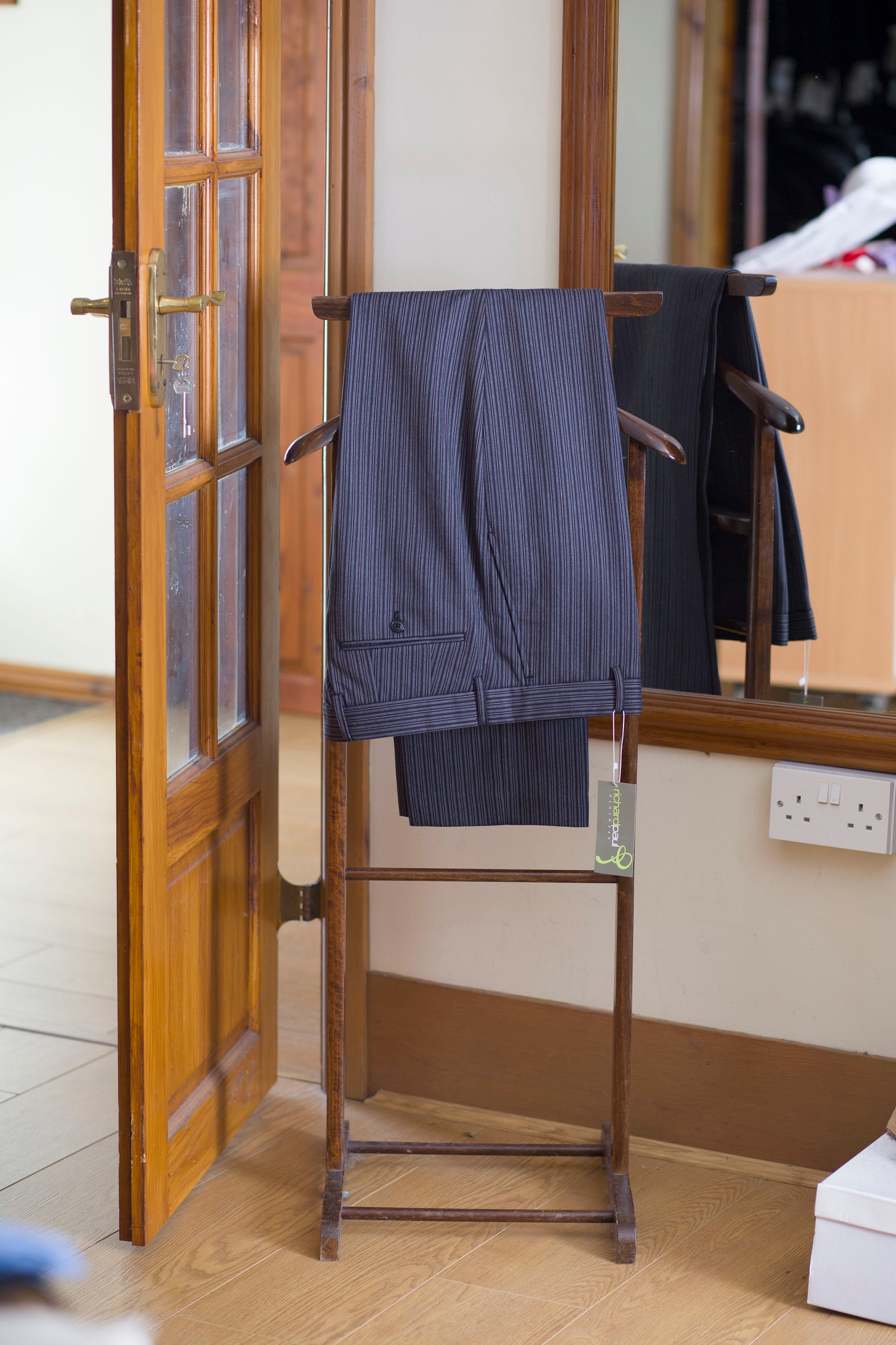 Pantalon Homme Gris à Rayures En Laine - Pour Mariage, Cérémonie, Tenue Formelle (Occasion Parfait État)