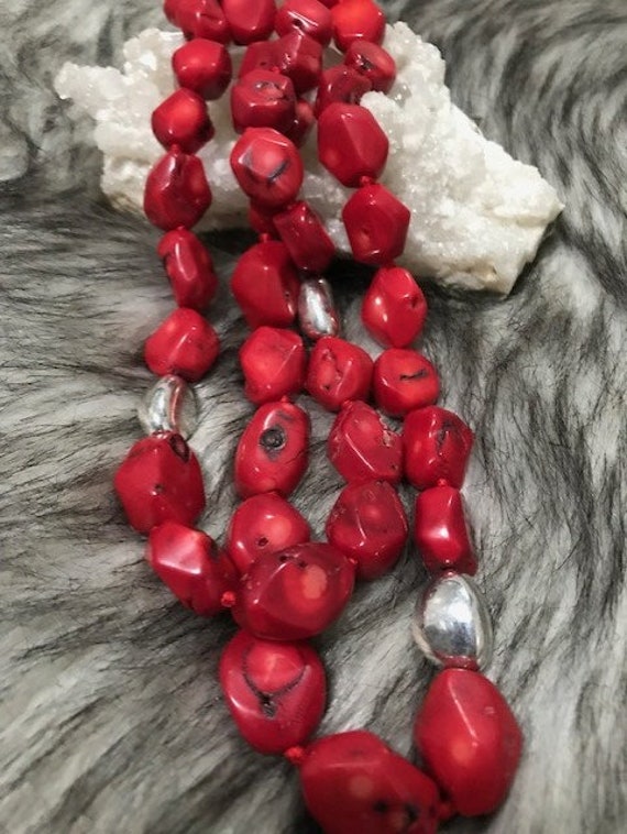 Vintage Red Coral & Silver Bead Necklace - image 5