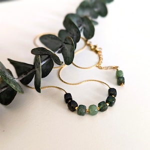 Collier rempli d&#39;or 14 carats avec jade vert naturel avec rallonge ; Petits bijoux faits main en pierres précieuses vertes à facettes ; Collier en or avec perles et pierres à facettes