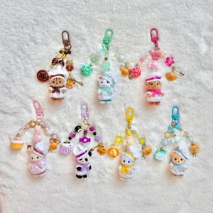 calico critters baby bakery keychain | sylvanian families | kawaii cute animals | key ring | phone charm | plush bag charm | chef costume