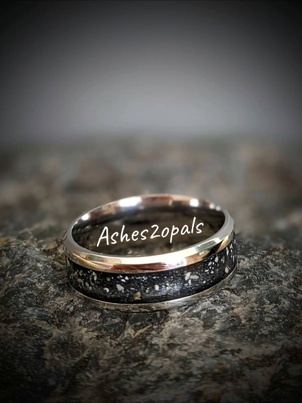 Men's Cremation Ashes Ring. Memorial Ring. Pet Ashes Etsy UK