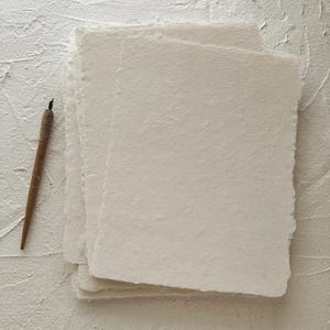 Papel abacá color crema Kozo tamaño carta: paquete de 10