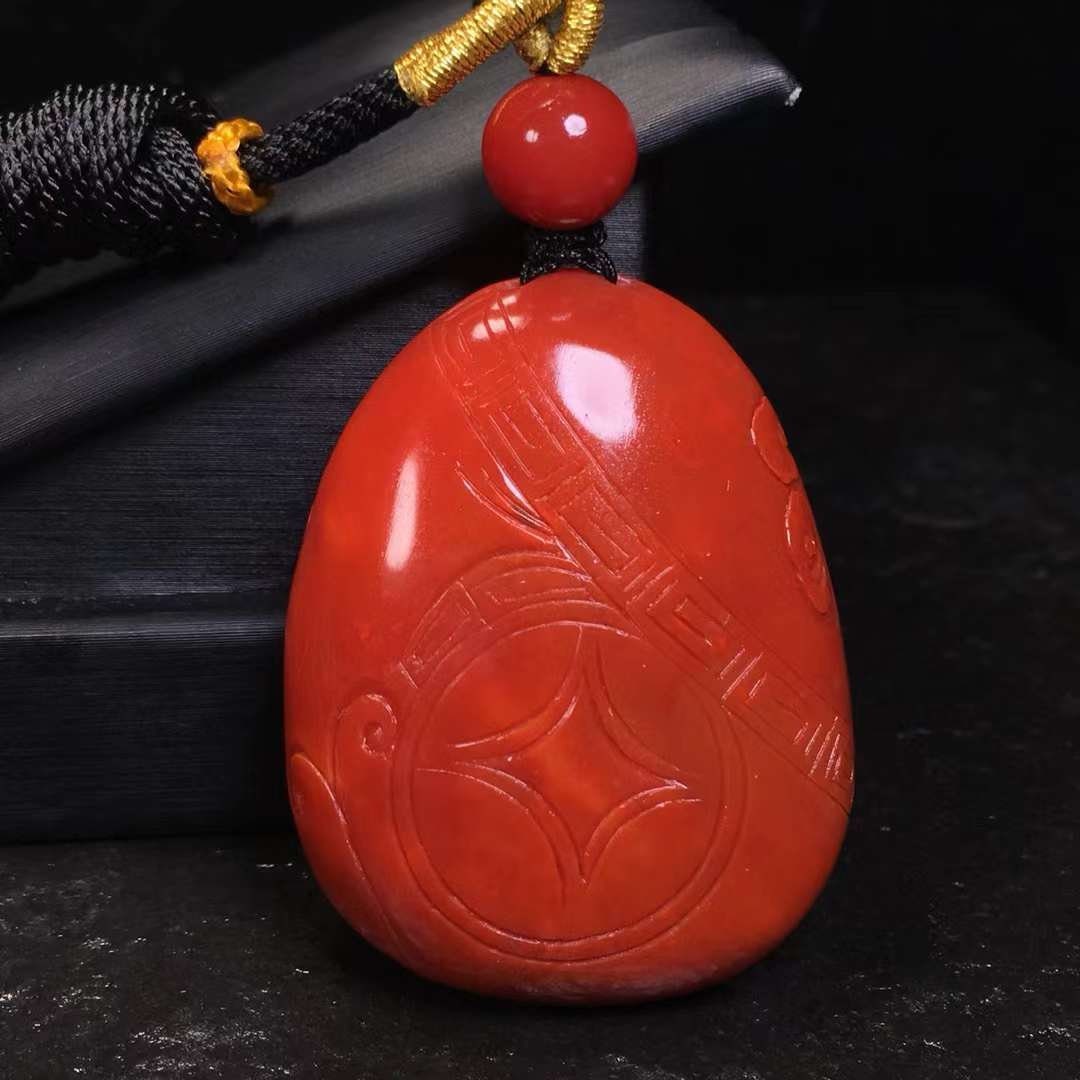Handmade Original Tibetan, 720.8mm, 45g Red Agate Sculpture