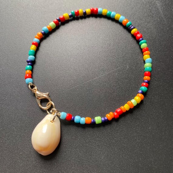 Summer refreshing rainbow colored bead natural sh… - image 1