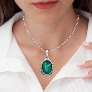 Malachite Pendant Necklaces - Gift For Her Birthday Anniversary Wife Mom Girlfriend Sister - 925 Sterling Silver Boho Handmade Gifts -VPN-56