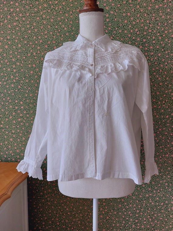 1900s antique French shirt with embroideries and … - image 2
