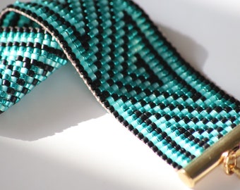 Diagram diabolo mint for loom bracelet, Miyuki Delica 11/0 beads bracelet pattern, loom jewelry