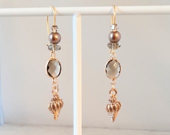 Earrings, dangle earrings, gold plated, shell, boho, Ibiza, hippie style, golden ornaments, taupe + champagne + gold summer beach mix and match