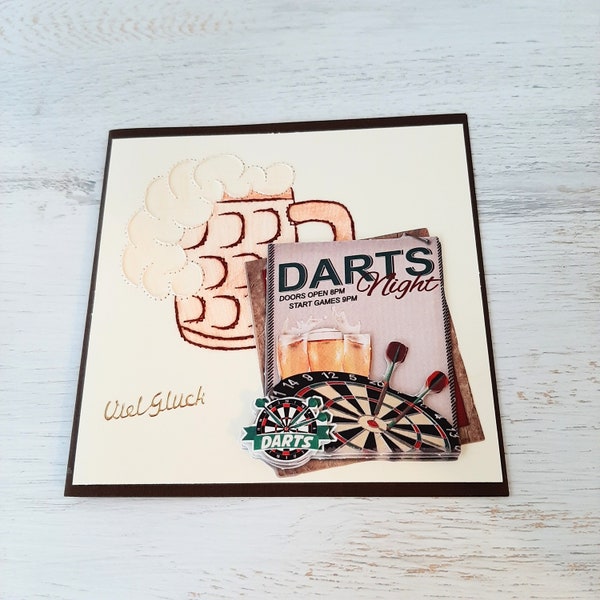 Fadengrafik ( bestickt ) Grusskarten " Darts " Handgefertigt