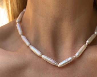 Collar de perlas naturales Biwa: joyería de dama de honor hecha a mano con perlas de agua dulce, regalo único para ella.