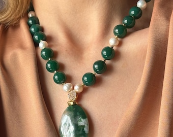 Green Agate Necklace: Handmade Gemstone Jewelry, Moss Agate Statement Choker, Freshwater Pearl Gift for Women