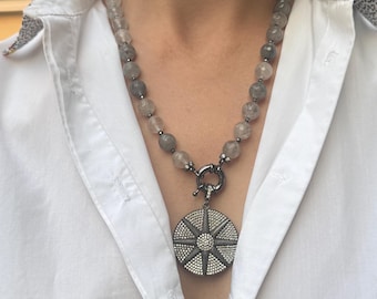 Collar de cuarzo, joyería con medallón de plata, gargantilla de piedra preciosa natural, regalos para mujer, regalo de aniversario, collar con dije de cuentas