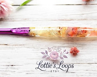 SPRING SPROUT STITCHER, Spring season style Beautiful real dried flowers in Resin Crochet Hook with gold flakes