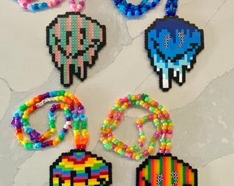 Trippy smile perler, trippy perler necklace, trippy perler, trippy rave perler necklace, rave necklace, perler bead necklace, smile necklace