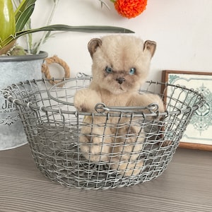 Vintage Metal Gathering/Storage Basket, Well Made Heavy Wired Basket