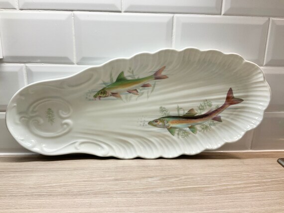 Fish top serving plate