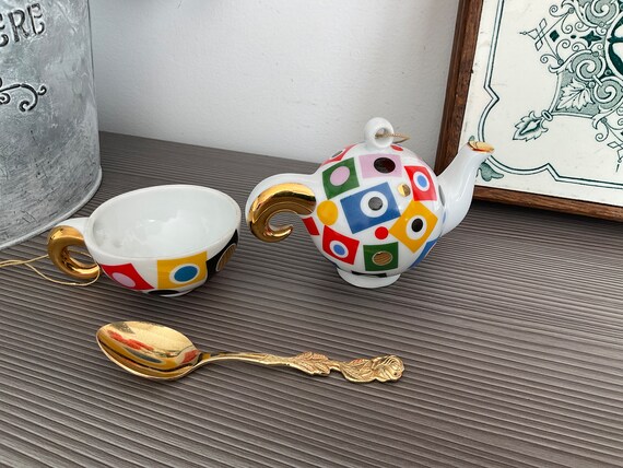 Villeroy & Boch Mini Teapot and Cup, Rosemarie Benedikt Designer