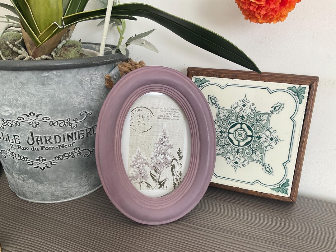 Prettu Frame Pretty Purple Photo Frame, Oval Glass Fronted Free Standing Picture ...