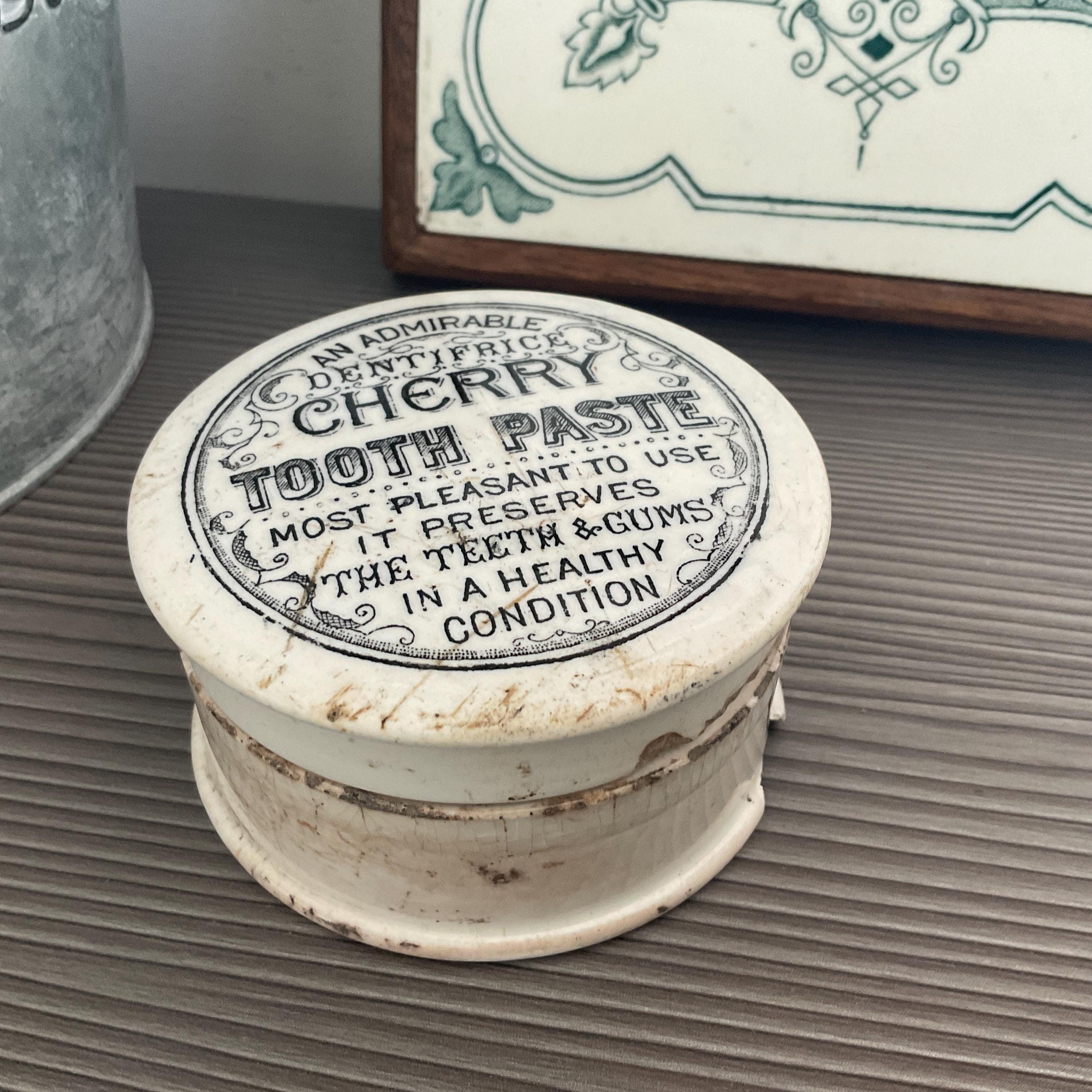 レア　イギリスアンティーク　tooth past Antique Cherry Tooth Paste Pot: Victorian Transferware Advertising
