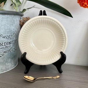 Wedgwood EDME Cereal Bowl, Dessert Dish, Creamware, Elegant and Stylish Tableware