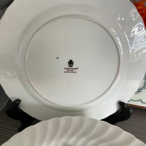 Vintage Wedgwood CANDLELIGHT Breakfast/Luncheon Plate, Classic White Bone China, Swirl Design, Classy Dinnerware image 6